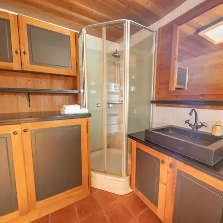 シャレー Les Griottes, Veritable De Montagne, Avec Jacuzzi Et Sauna