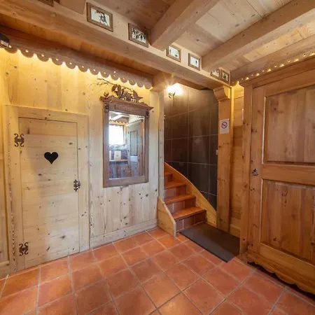 Les Griottes, Veritable Chalet De Montagne, Avec Jacuzzi Et Sauna