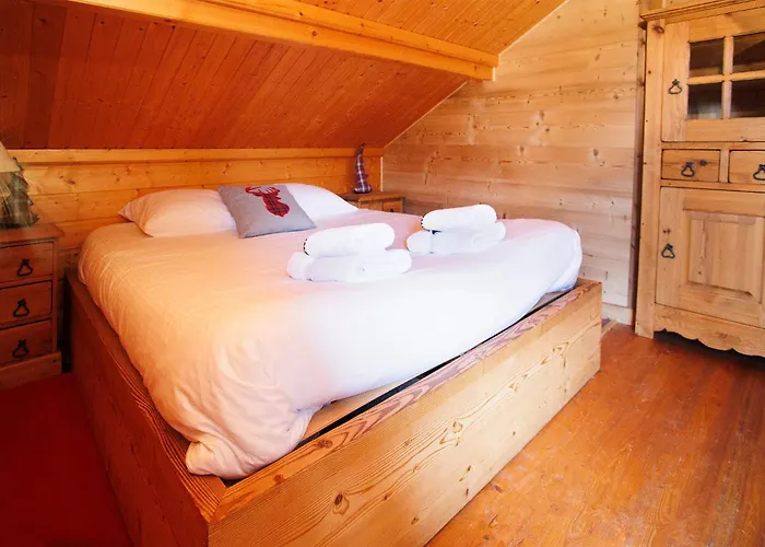 Les Griottes, Veritable Chalet De Montagne, Avec Jacuzzi Et Sauna